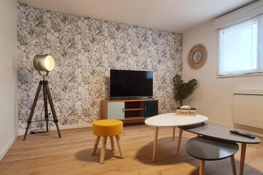 Appartement L'Echappee Belle à Bessines Extérieur photo