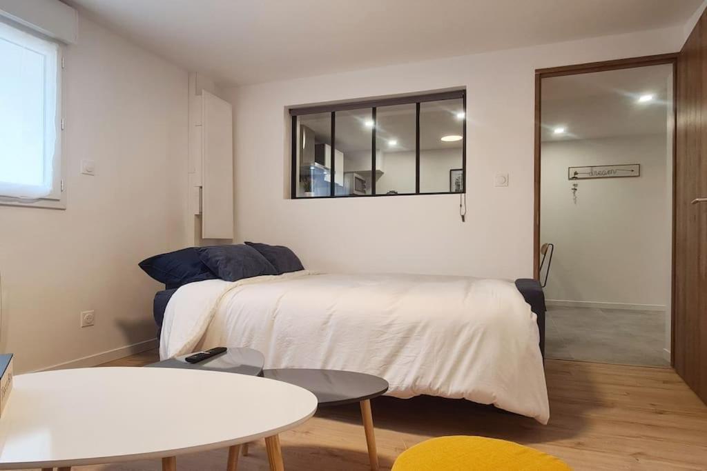 Appartement L'Echappee Belle à Bessines Extérieur photo